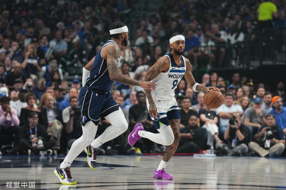 场均篮板和 场均篮板和